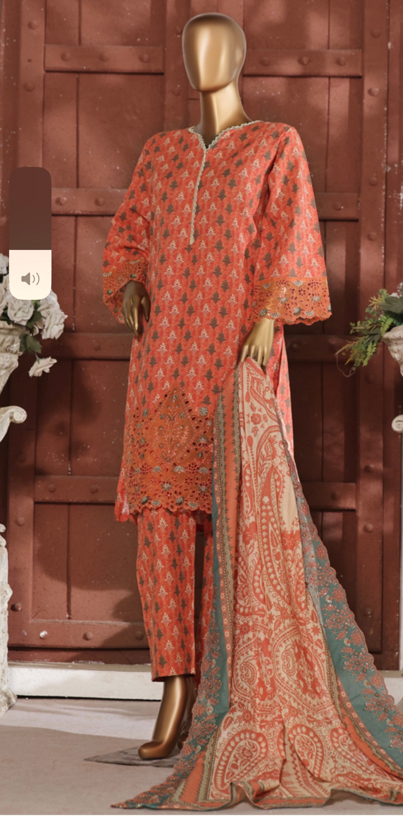 3 PC RIWAYAT KHADDAR EMBROIDERED KAMEEZ AND SHAWL WITH PRINTED TROUSERS