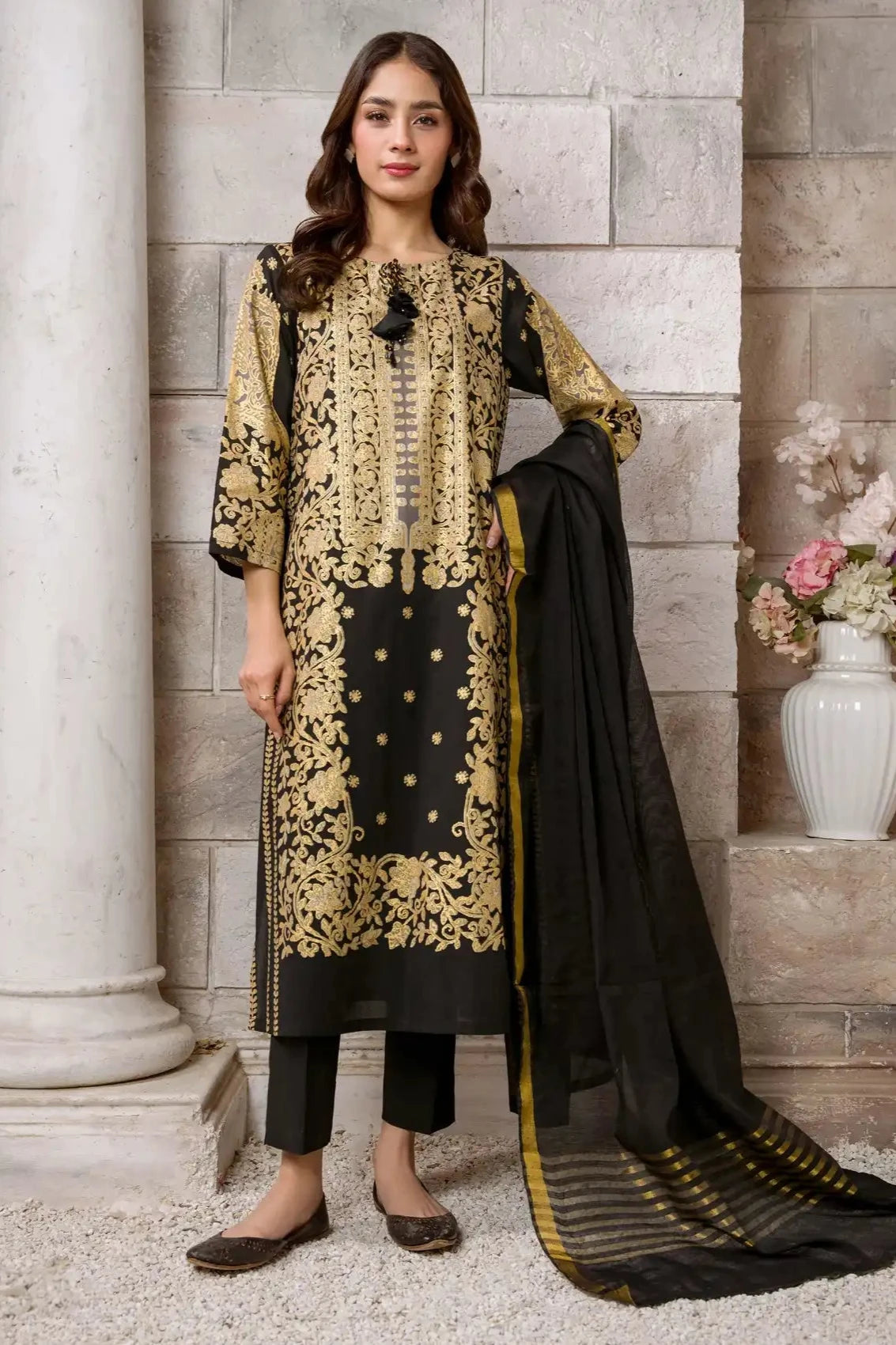 2 PC LIMELIGHT LAWN KAMEEZ WITH STAPLE DUPATTA ( XL)