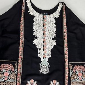 Khadija’s  dhanak 3 piece kameez and dupatta embroidered